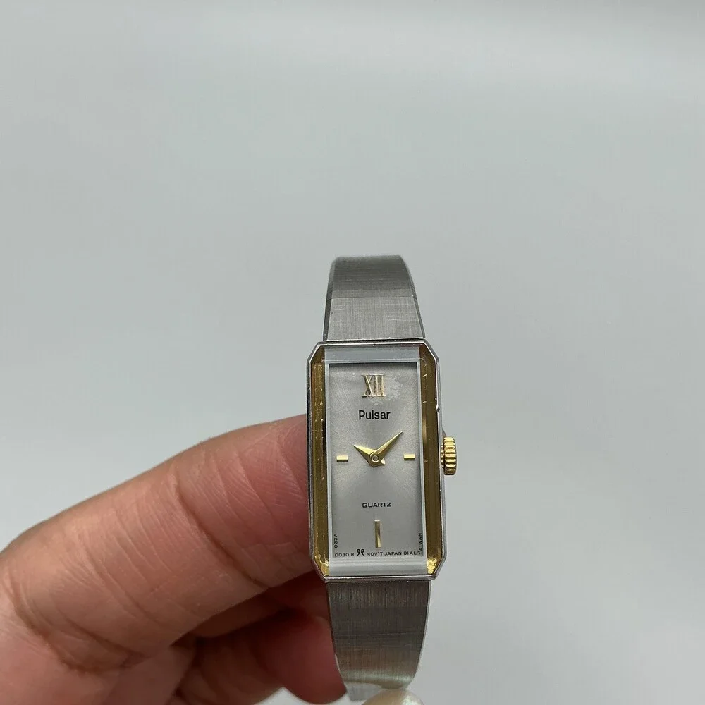 Pulsar Womens Watch 12mm Two Tone Stainless Bangle V220-5020 New Battery 5.75
